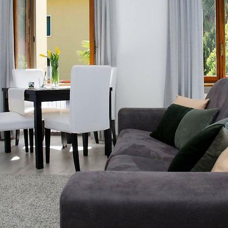 Joivy Cute 1-Bedroom Flat Next To Lake Como Kültér fotó